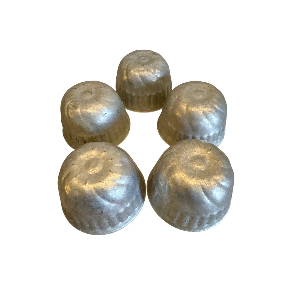 Aluminum Swirl-Bottom Tartlet Baking Molds Set of 5 European Mid Century Modern‎